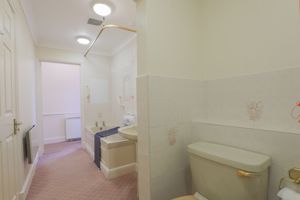 BATHROOM- click for photo gallery